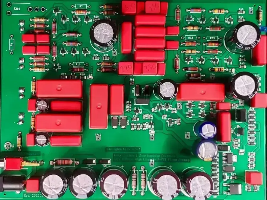 Darlington Labs MP-7 mm Phono Preamp inside view