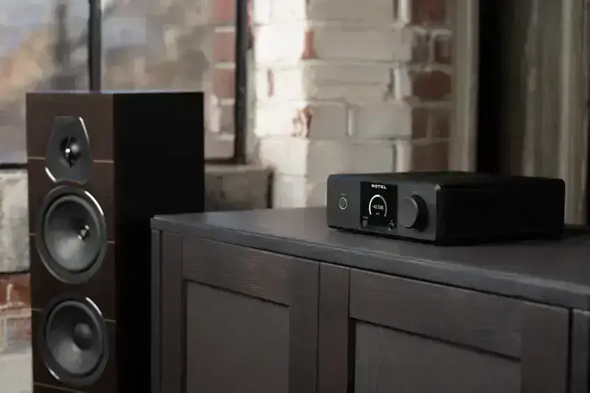 Rotel DX-5 Integrated Amplifier