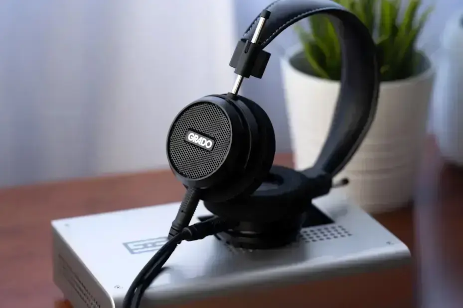 Grado Labs introduces Signature S150 Headphones